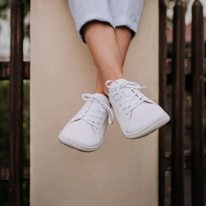 Moonwalker White
