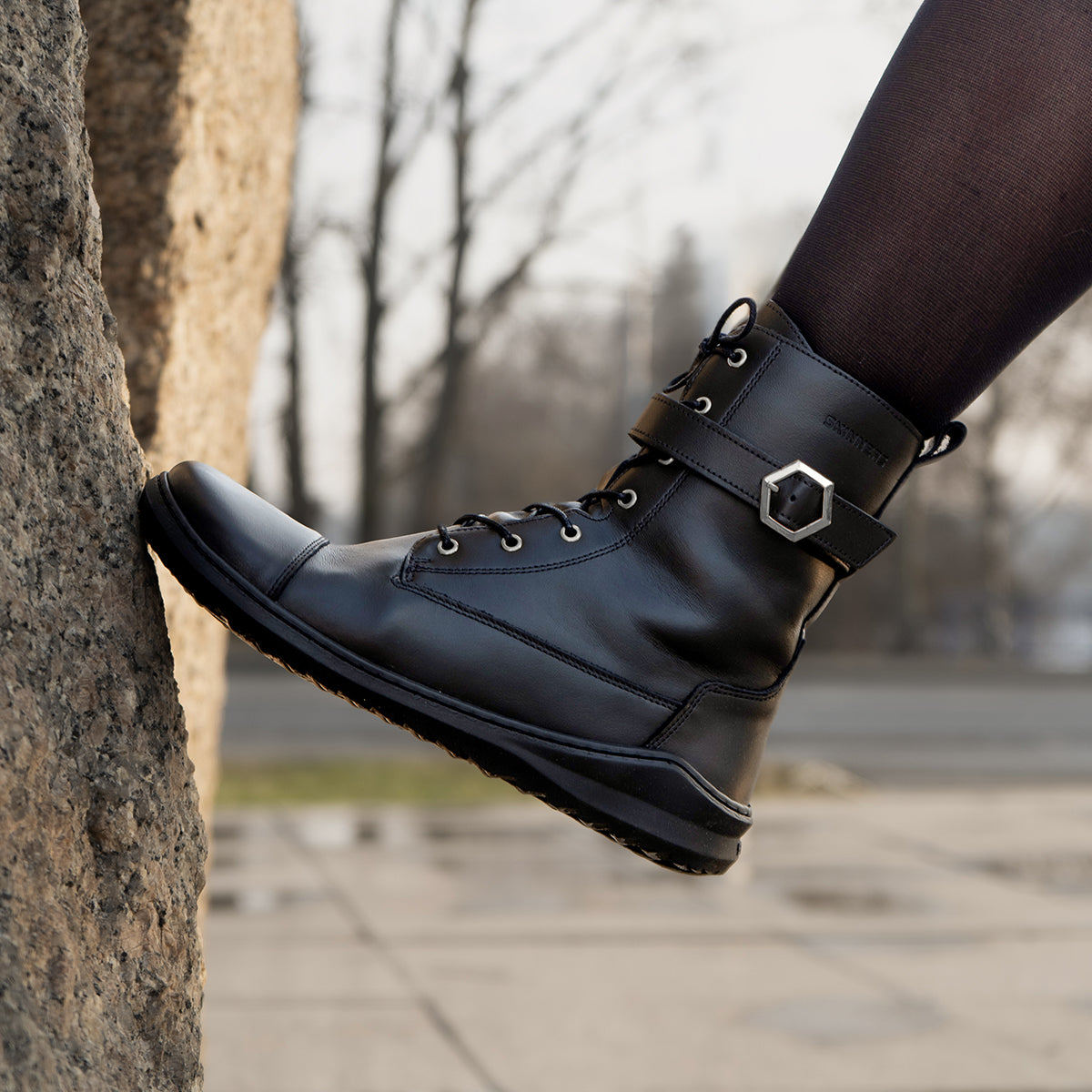 Nebula Black/Silver