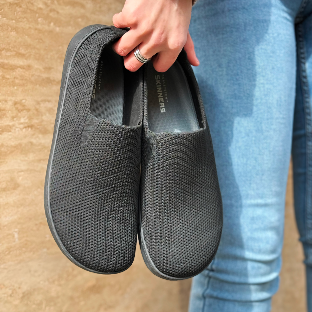 Seaker True Black (Black)