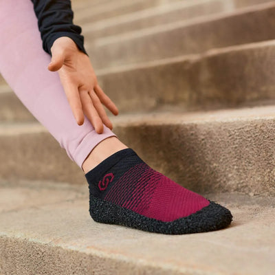 Comfort 2.0 Carmine – zachráň ponožkotopánky